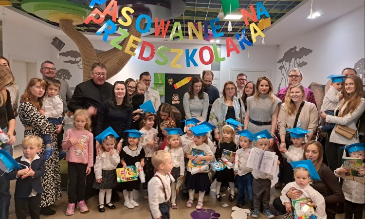 Pasowanie na przedskzolaka- grupa Wiewiórki